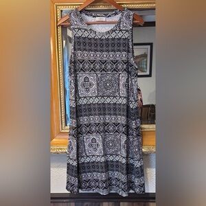 Loft Outlet Black & White Floral Medallion Swing Dress - Size L